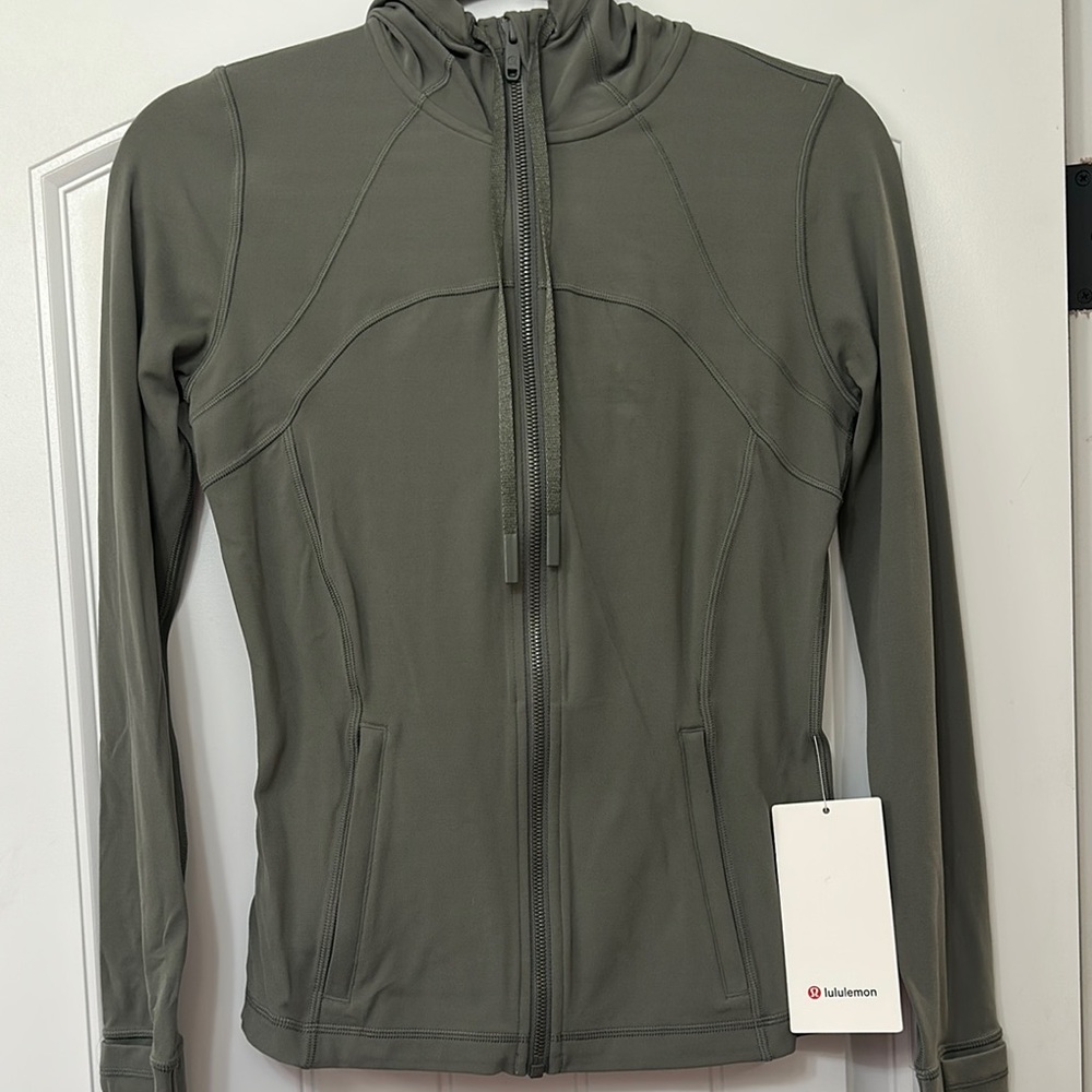 lululemon hooded define jacket NWT grey sage